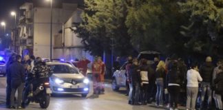 Agguato a Ponticelli in via Camillo De Meis: un morto e un ferito