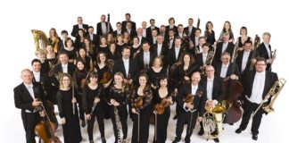 Al San Carlo La Royal Philarmonic Orchestra diretta da Pinchas Zukerman