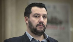 Salvini: “Avanti dialogo con M5S”. È scontro nel centrodestra