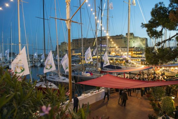 Rolex Capri Sailing Week: L’imbarco dei Mille alla 64° Regata dei Tre Golfi