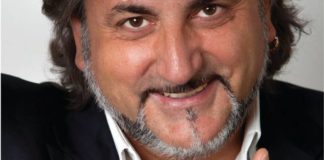 Al Teatro Mario Scarpetta di Ponticelli Nando Varriale, "Un comico in famiglia"