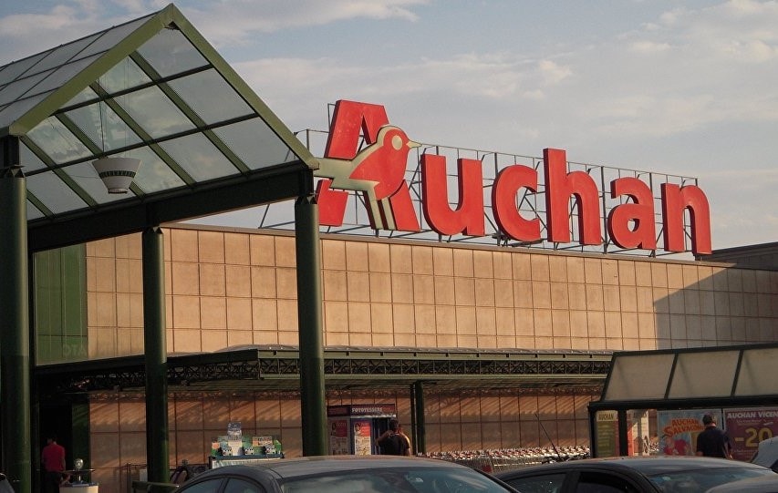 Auchan, fumata nera con sindacati: confermata chiusura a Napoli e Catania