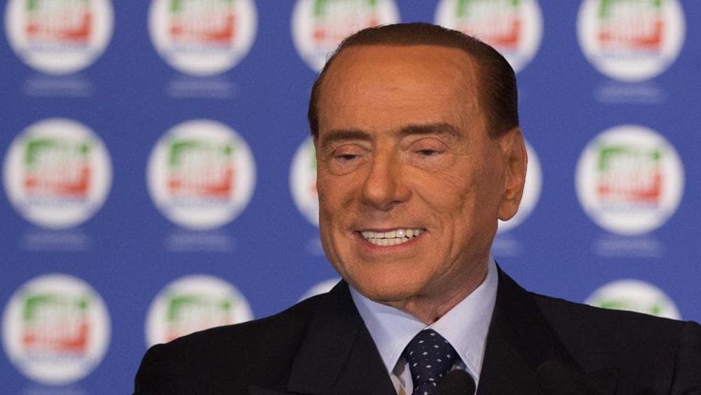 Berlusconi, giudice accoglie richiesta: l’ex premier torna candidabile