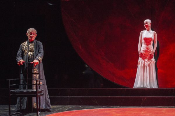 Presentato lo spettacolo di apertura di Pompeii Theatrum Mundi 2018 Presentato lo spettacolo di apertura di Pompeii Theatrum Mundi 2018