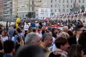 Napoli Pizza Village 2018, in 275mila nel primo weekend sul Lungomare