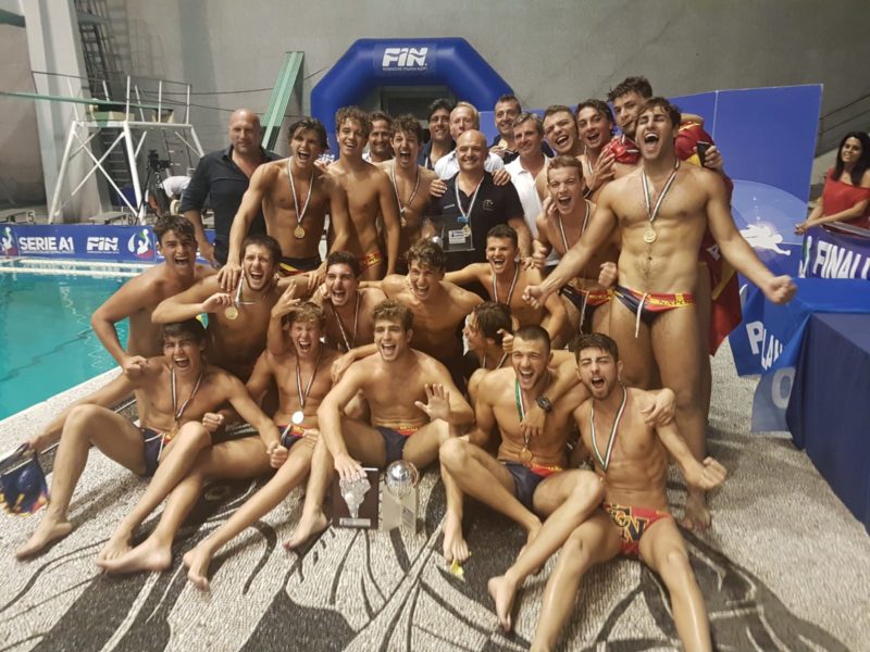 Pallanuoto. La Canottieri Napoli vince il tricolore con la formazione Under 20