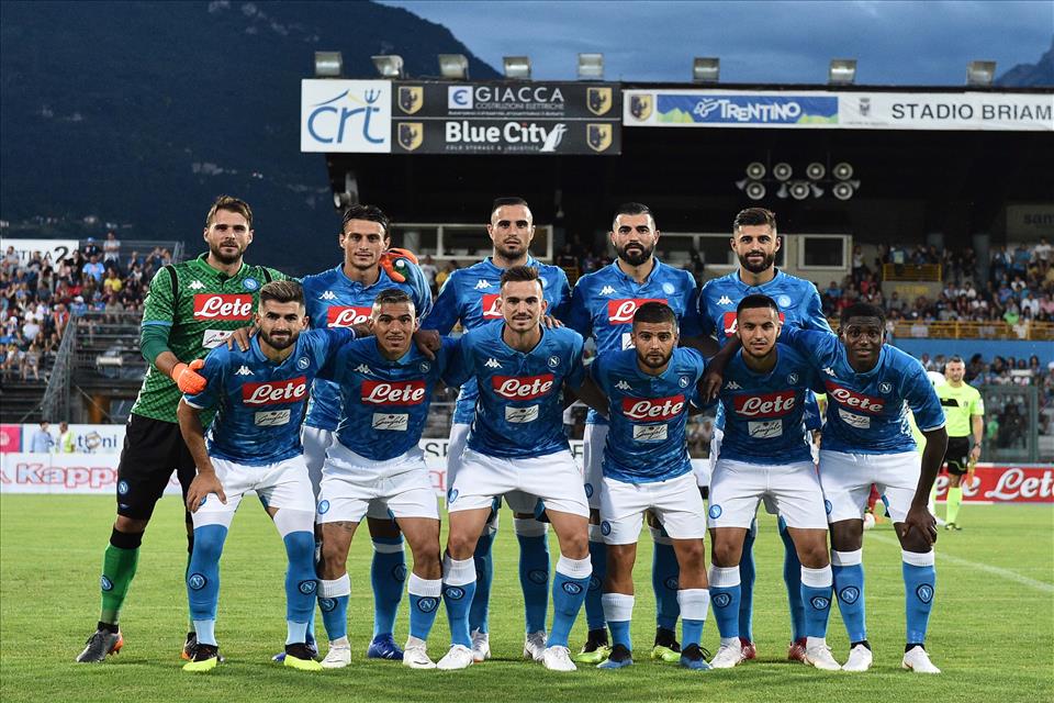 Calcio Napoli, 5-1 in amichevole al Carpi