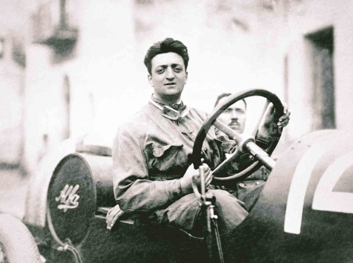 Enzo Ferrari: Da ragazzino sognatore a pilota dei primi anni Venti