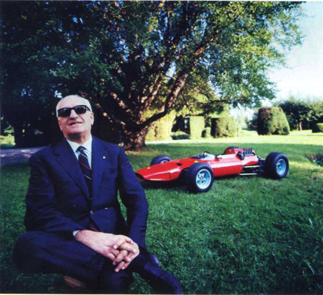 Enzo Ferrari: Da ragazzino sognatore a pilota dei primi anni Venti Enzo Ferrari: Da ragazzino sognatore a pilota dei primi anni Venti