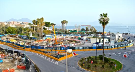 Lavori Riviera di Chiaia, caos fermate bus e traffico. Ecco il nuovo dispositivo Lavori Riviera di Chiaia, caos fermate bus e traffico. Ecco il nuovo dispositivo