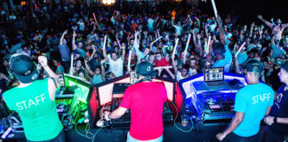 La Silent disco ritorna oggi sul Lungomare di Napoli Silent Disco ritorna a Napoli. L'evento oggi sul Lungomare