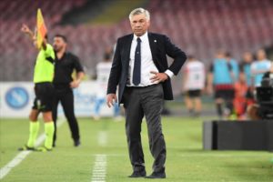 Calcio Napoli, Ancelotti mischia le carte: il Napoli rimonta e batte il Milan 3-2