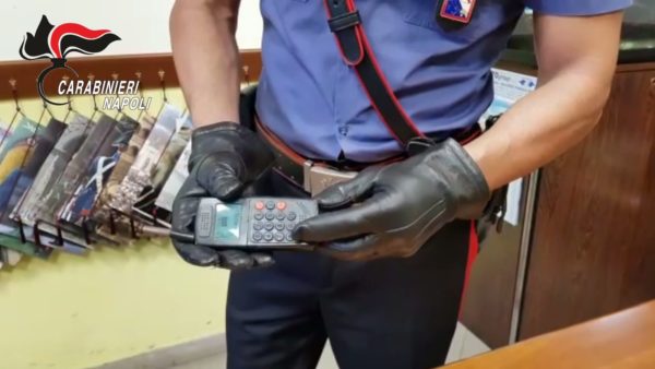 Napoli, San Pietro a Patierno: Maxi sequestro di droga e armi