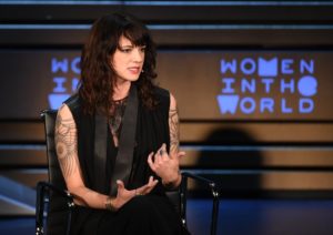 Asia Argento ha pagato un giovane attore che l'accusava di molestie