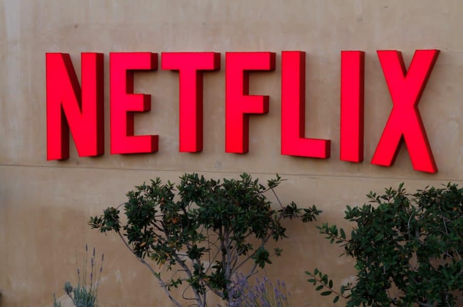 Netflix inarrestabile: boom di abbonati, titolo a +15% Netflix inarrestabile: boom di abbonati, titolo a +15%