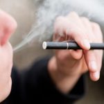 Fumo, aumenta tra i giovani l’uso delle sigarette fatte a mano