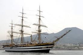 Naples shipping week, l'Amerigo Vespucci approda a Napoli