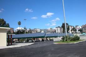 Napoli, pannelli solari istallati in città non allacciati alla rete elettrica