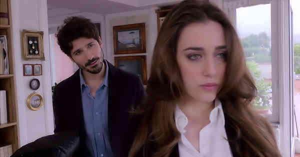 Un Posto al Sole, 14 settembre: Ferri incontra l'uomo misterioso Un Posto al Sole, 14 settembre: Ferri incontra l'uomo misterioso