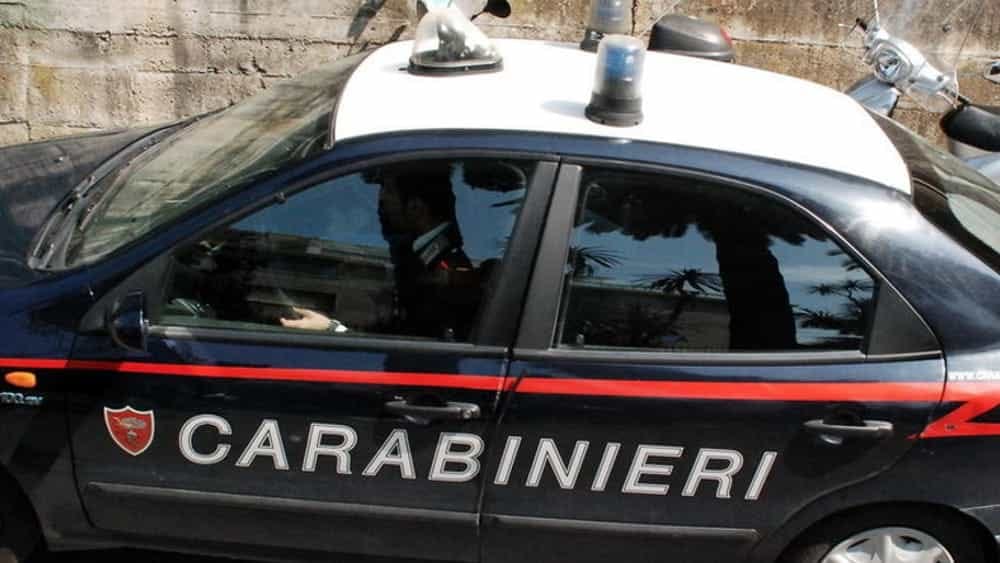 Napoli, blitz a Secondigliano, Miano e Scampia: arresti e sequestri per droga
