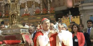 Si ripete il Miracolo di San Gennaro: il sangue si è sciolto!