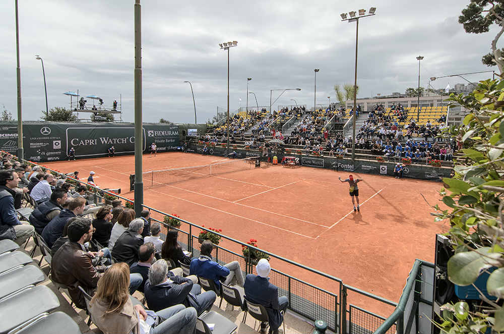 Comune di Napoli, Tennis Club in vendita: chiesti 24 milioni