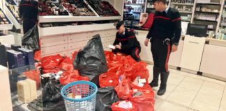 Napoli, Vomero: furto di profumi per 40mila euro