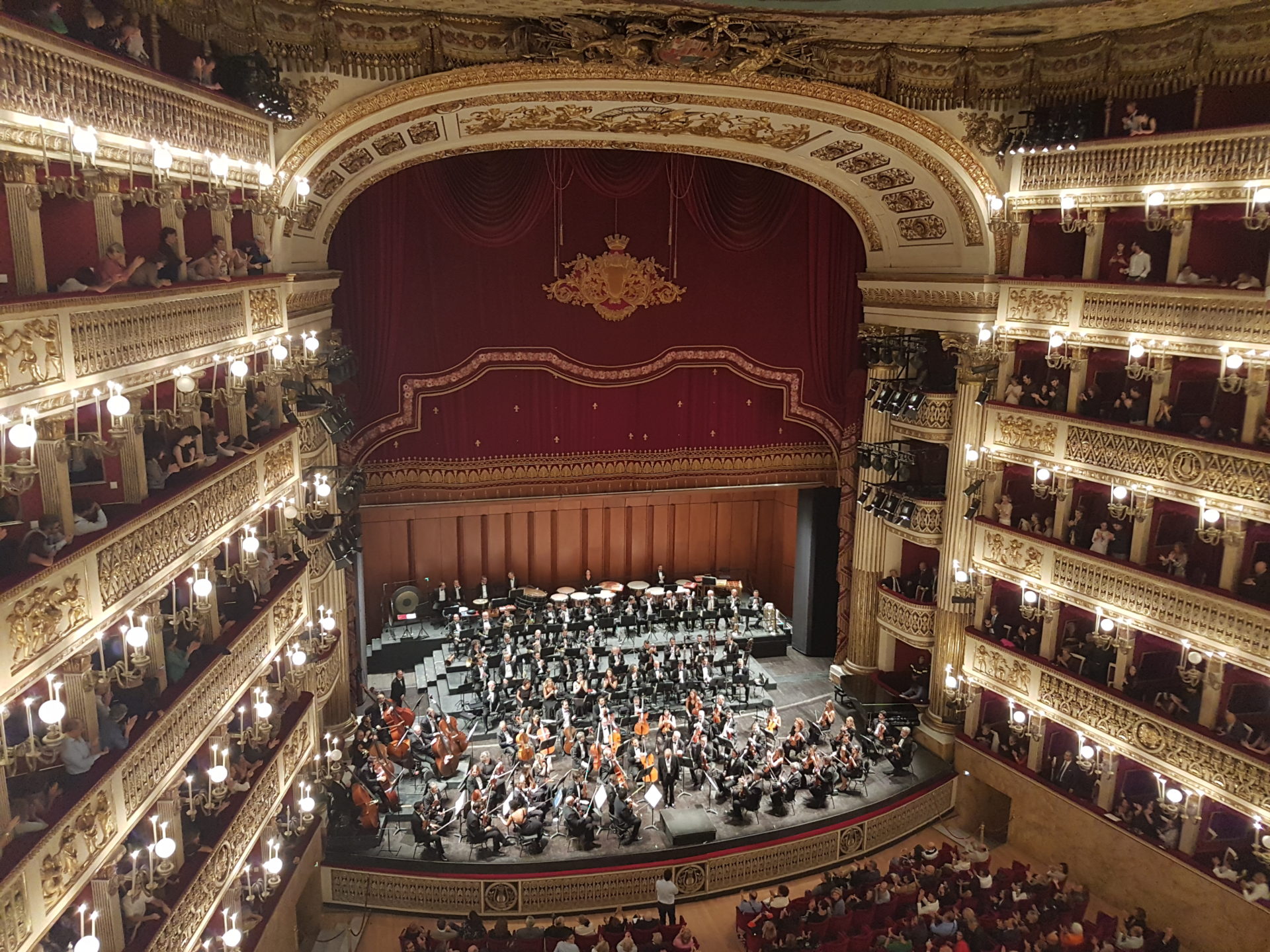 Mariangela Vacatello in concerto al Teatro San Carlo