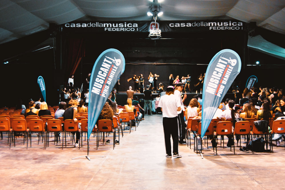 "Musicanti", al via il musical con le canzoni di Pino Daniele "Musicanti", al via il musical con le canzoni di Pino Daniele