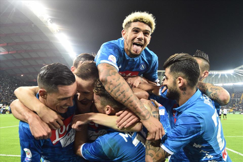 Calcio Napoli, gli azzurri segnano soffrono e vincono 3-0 ad Udine
