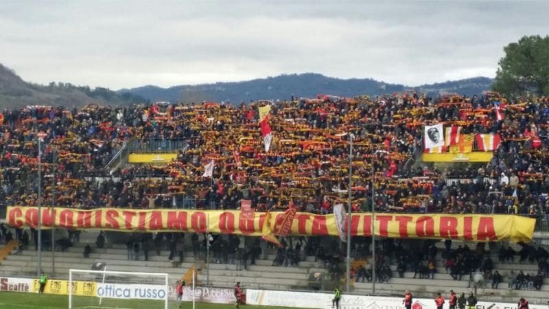 Benevento Calcio, Cristian Bucchi carica la squadra: “Ad Ascoli sarà battaglia”