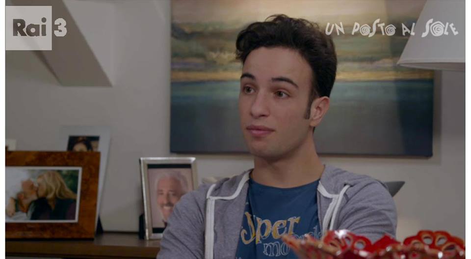 Un Posto al Sole, 19 novembre. Alberto Palladini è libero? Un Posto al Sole, 19 novembre. Alberto Palladini è libero?