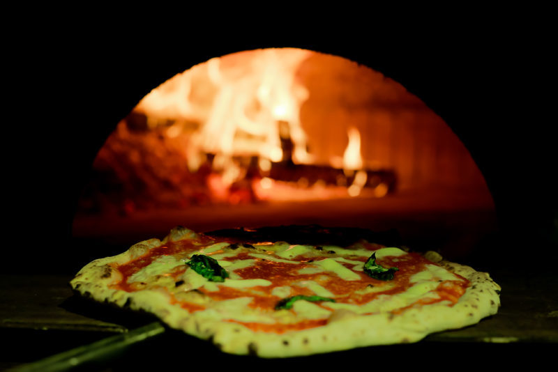 E' la pizza il piatto che regala in assoluto più felicità a chi la mangia