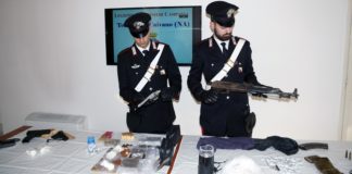Caivano, Parco Verde: sequestrata la casa di lusso del boss, kalashnikov e droga