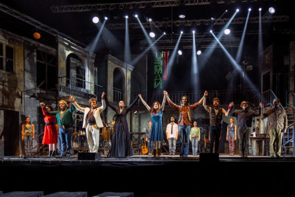 Musicanti, ultimo week end a Napoli del musical per Pino Daniele