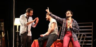 Al Teatro Scarpetta di Ponticelli in scena 'Sotto lo stesso tetto' di Luca Giacomozzi