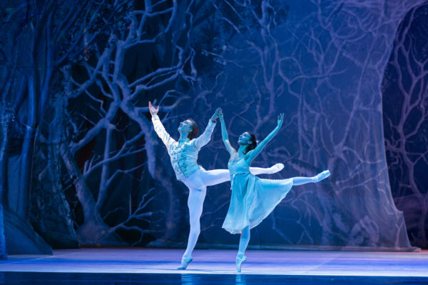 "Lo Schiaccianoci" di Čajkovskij in scena al San Carlo "Lo Schiaccianoci" di Čajkovskij in scena al San Carlo