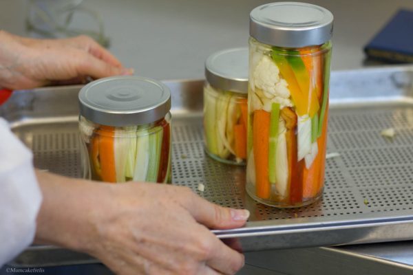 Insalata di rinforzo: un piatto immancabile alla cena di Natale