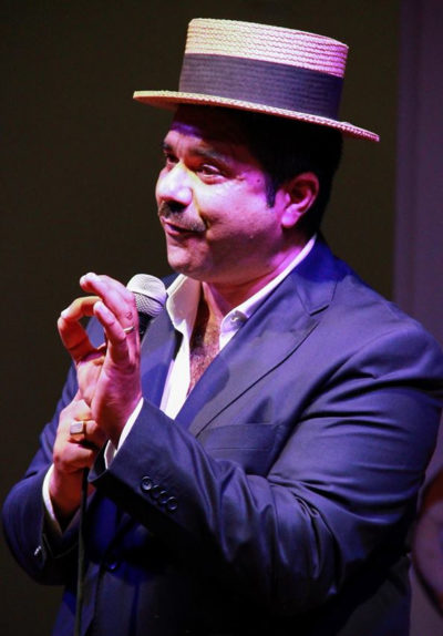 Al Teatro Scarpetta di Ponticelli in scena 'Merone Canta Taranto'