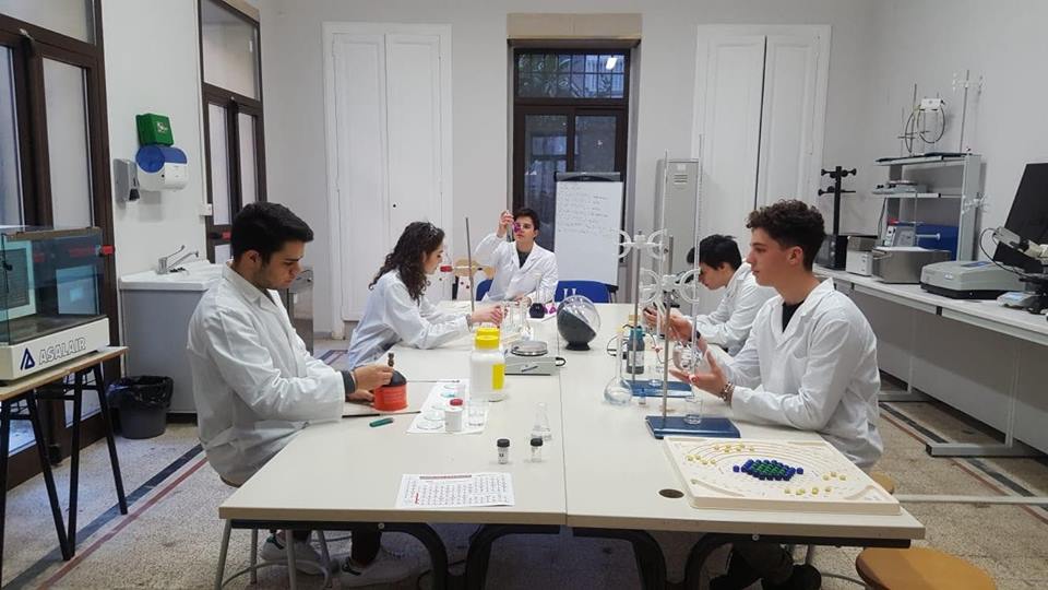 Scuola: Attività e laboratori per l’open day all’Istituto Caselli-De Sanctis