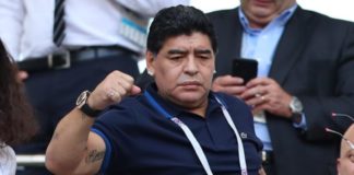 Maradona, a Rio de Janeiro intitolata una piazza con statua
