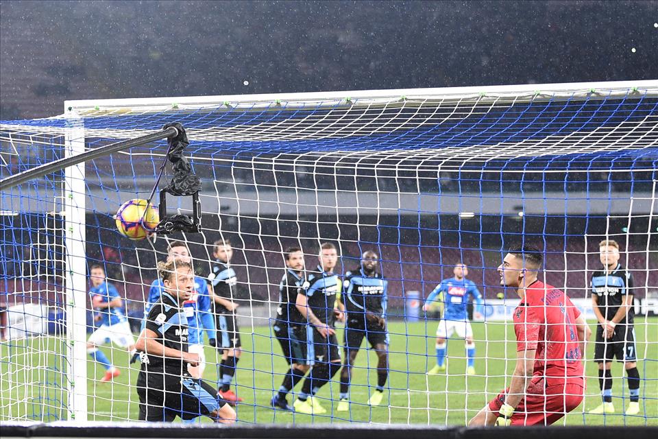 Calcio Napoli, 2-1 alla Lazio: vittoria del gruppo senza quattro pilastri