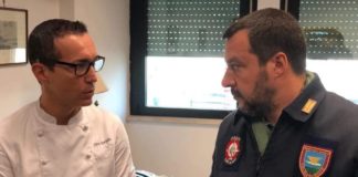 Salvini a Napoli, incontro con Sorbillo in aeroporto e poi ad Afragola