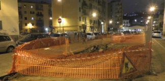 Napoli, Fuorigrotta: si è aperta una voragine in via Lepanto