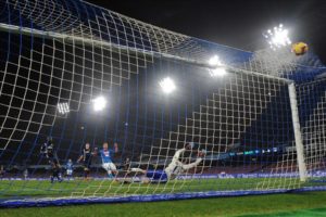 Calcio Napoli, riscatto contro la Sampdoria: 3-0 netto e meritato. Hamsik verso la Cina.