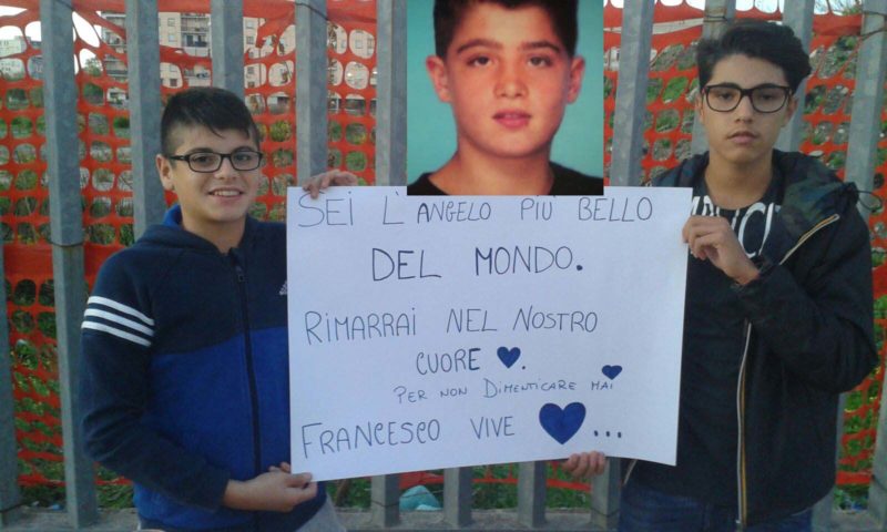 I bimbi di Ponticelli ricordano il sacrificio di Francesco Paolillo morto a 14 anni