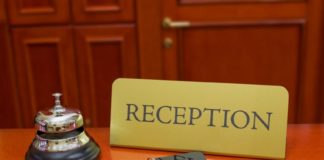 Napoli: aperte le iscrizioni al corso gratuito di addetto reception con lingua spagnola