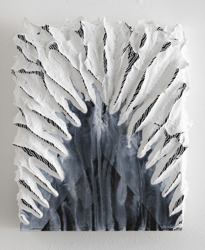 “Affari di famiglia”, la mostra degli artisti Ed Moses, Andy Moses e Kelly Berg Moses “Affari di famiglia”, la mostra degli artisti Ed Moses, Andy Moses e Kelly Berg Moses