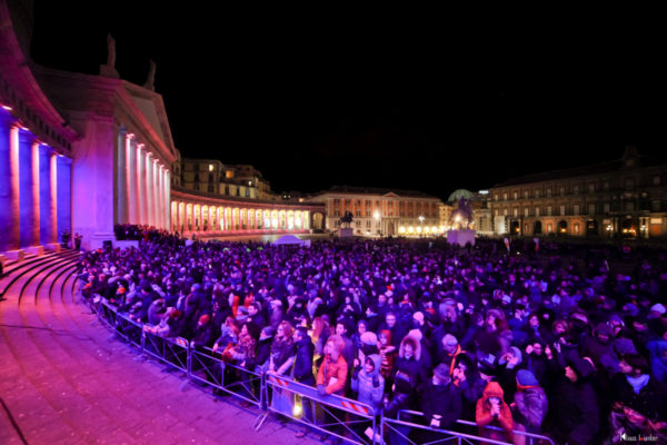 Piano City Napoli 2019: 21 Pianoforti in concerto lungo il colonnato di Piazza del Plebiscito