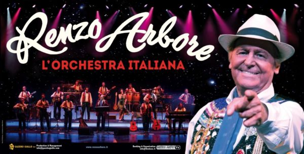 Renzo Arbore l'Orchestra Italiana in concerto a Napoli all'Arena Flegrea
